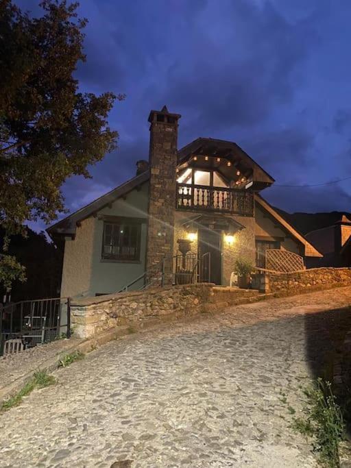 El Balcon Del Garmo Villa ซาเยนต์ เด กาเยโก ภายนอก รูปภาพ